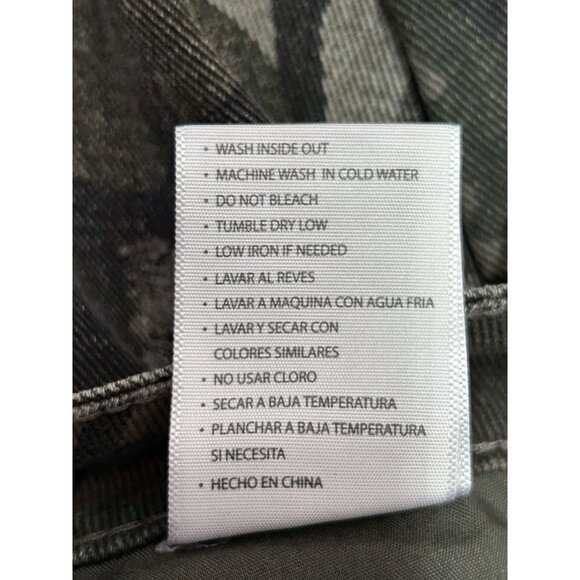 Kancan Benji Camo High Rise Distressed Boyfriend Jeans in Olive - Sz 9/28  - NWT - Picture 7 of 7